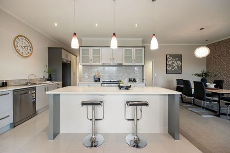 Photo of property in 19 Piwakawaka Court, Rototuna North, Hamilton, 3210