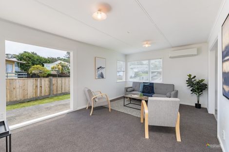 Photo of property in 46 Beaumaris Crescent, Ascot Park, Porirua, 5024
