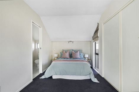 Photo of property in 496c Barbadoes Street, Edgeware, Christchurch, 8013