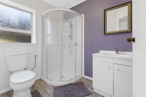 Photo of property in 92 Riwai Street, Paraparaumu, 5032