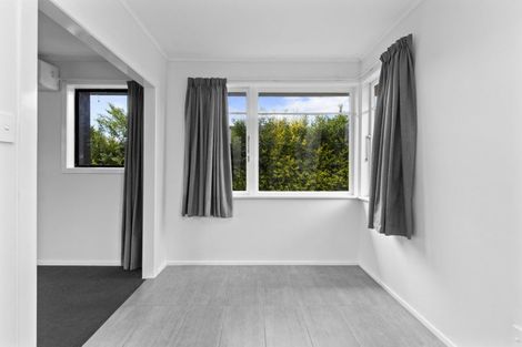 Photo of property in 4 Gwendoline Place, Glenview, Hamilton, 3206