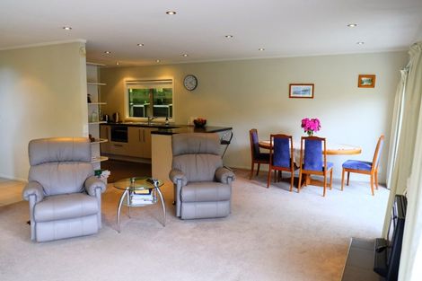 Photo of property in 50 Postgate Drive, Whitby, Porirua, 5024