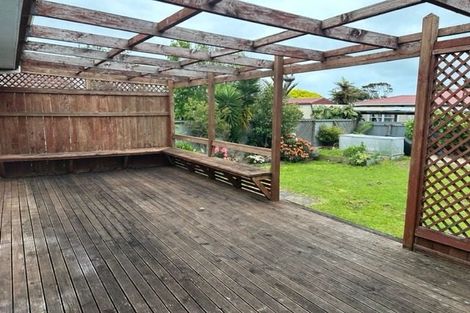 Photo of property in 11 Dittmer Street, Otaki, 5512