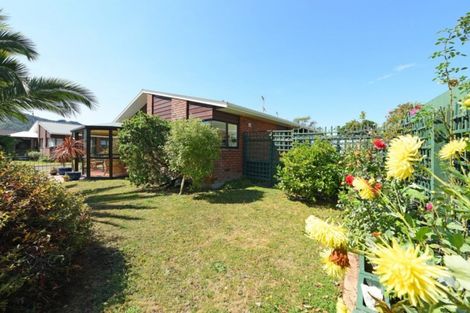 Photo of property in 4/30 King Street, Ebdentown, Upper Hutt, 5018