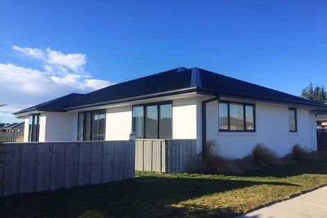 Photo of property in 10 Waipara Road, Pegasus, 7612