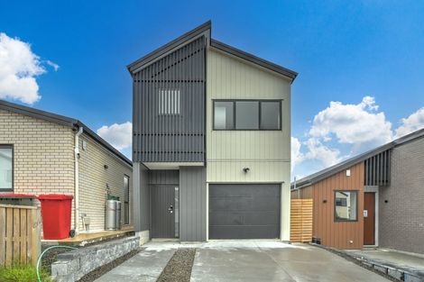 Photo of property in 61 Horokaka Street, Massey, Auckland, 0614