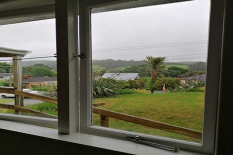 Photo of property in 2 Otanerua Road, Hatfields Beach, Orewa, 0931