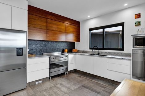 Photo of property in 24 Washer Road, Omata, New Plymouth, 4374