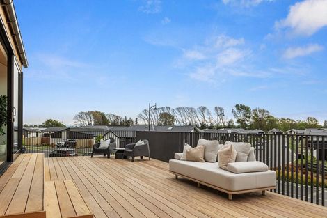 Photo of property in 2 Dray Place, Halswell, Christchurch, 8025