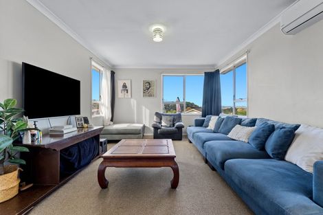 Photo of property in 1/14 Doone Place, Massey, Auckland, 0614