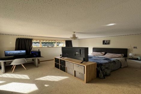 Photo of property in 6 O'connor Place, Burnside, Christchurch, 8053