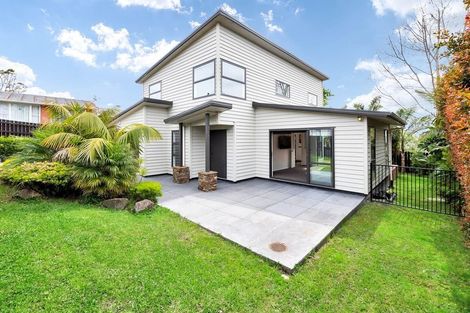 Photo of property in 6a Humphrey Kemp Avenue, Henderson, Auckland, 0612