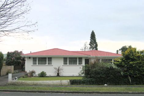 Photo of property in 58 Storey Avenue, Forest Lake, Hamilton, 3200