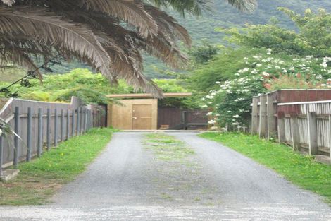 Photo of property in 9a Clouston Park Road, Ebdentown, Upper Hutt, 5018