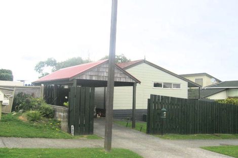 Photo of property in 8 Chestnut Grove, Maungaraki, Lower Hutt, 5010