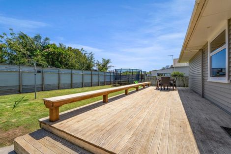 Photo of property in 63 Domett Street, Waitara, 4320