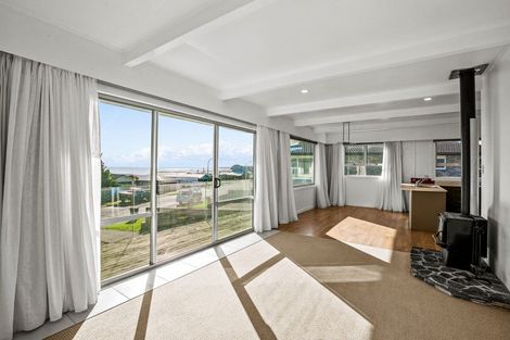 Photo of property in 2a Wanaka Terrace, Bell Block, New Plymouth, 4312