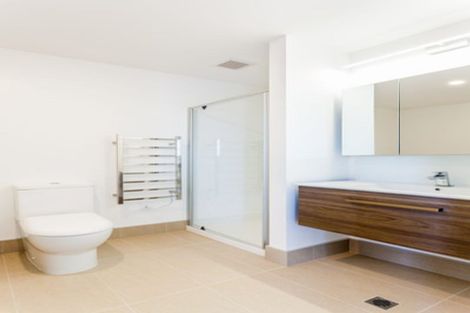 Photo of property in 35 Tahuhu Road, Mount Wellington, Auckland, 1062