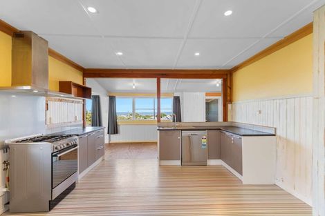 Photo of property in 157 Cornfoot Street, Castlecliff, Whanganui, 4501