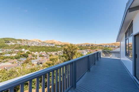 Photo of property in 8 Tatum Way, Johnsonville, Wellington, 6037