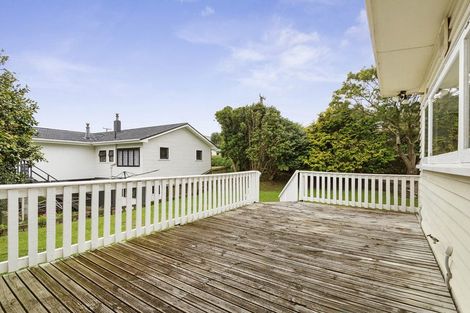 Photo of property in 13 Bell Street, Tawa, Wellington, 5028