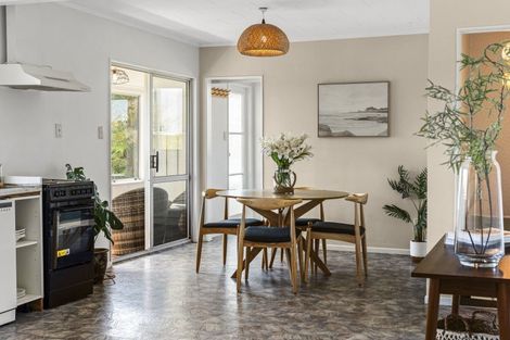 Photo of property in 401 Koru Road, Koru, New Plymouth, 4374