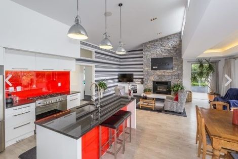 Photo of property in 2 Rossington Drive, West Melton, 7618