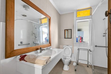 Photo of property in 16 Hessey Street, Masterton, 5810