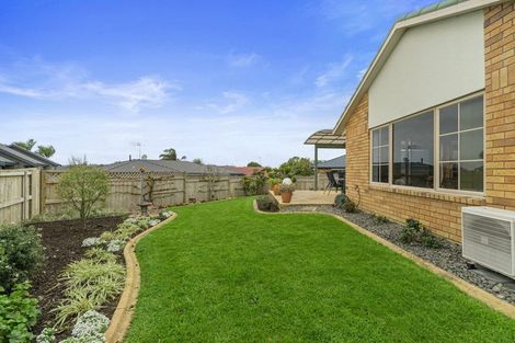 Photo of property in 11 Highgrove Drive, Grandview Heights, Hamilton, 3200