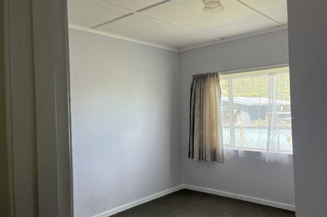 Photo of property in 2 Curtis Street, Hector, 7822