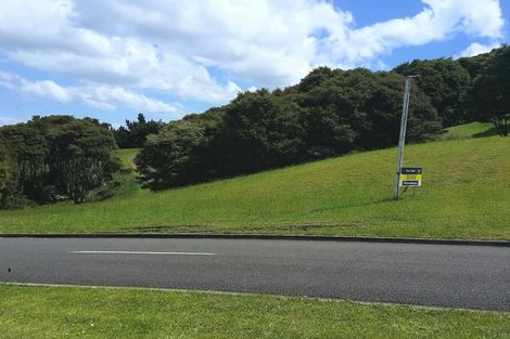 Photo of property in 75 Tarapatiki Drive, Whitianga, 3510
