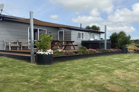 Photo of property in 5769 South Road, Rahotu, Opunake, 4684