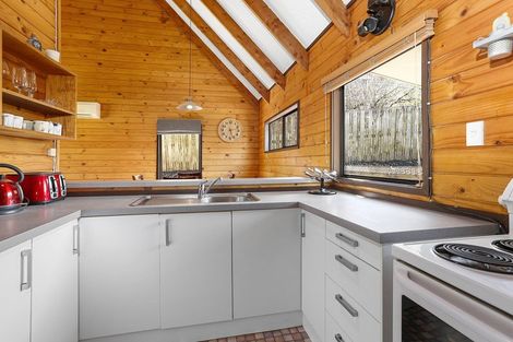 Photo of property in 568 Whangaparaoa Road, Stanmore Bay, Whangaparaoa, 0932