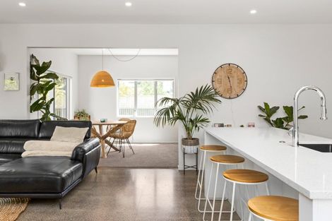 Photo of property in 8a Mission Road, Greenmeadows, Napier, 4112