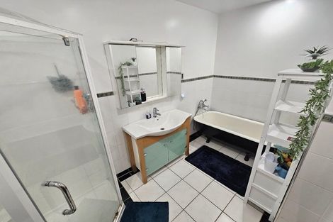 Photo of property in 95 Pohutukawa Street, Woburn, Lower Hutt, 5011