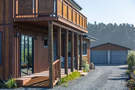 Photo of property in 60 Grierson Avenue, Amberley, 7481