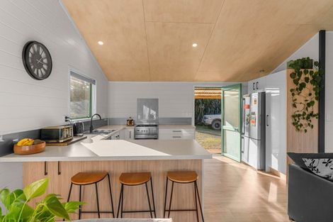 Photo of property in 393 Brooks Road, Waipu, 0582