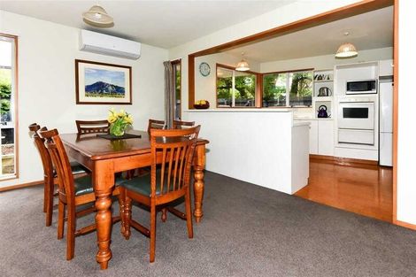 Photo of property in 12 Ilam Park Place, Ilam, Christchurch, 8041