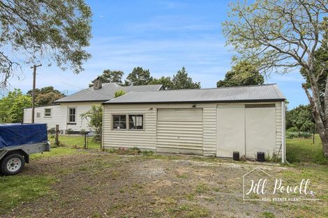 Photo of property in 32 Franklin Road, Paparoa, 0571