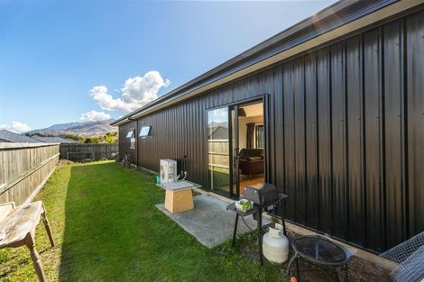 Photo of property in 3 Campden Court, Lower Shotover, Queenstown, 9304
