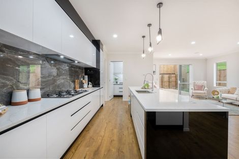 Photo of property in 91 Tir Conaill Avenue, Flat Bush, Auckland, 2019