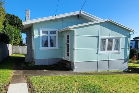 Photo of property in 2/46 Salisbury Road, Birkdale, Auckland, 0626