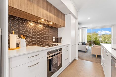 Photo of property in 6 Taitonga Lane, Stanmore Bay, Whangaparaoa, 0932