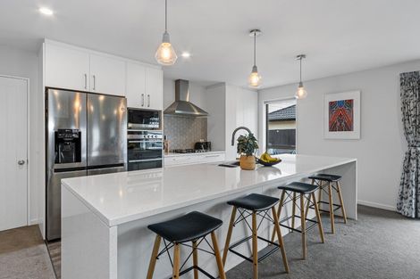 Photo of property in 5 Davaar Crescent, Broomfield, Christchurch, 8042