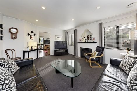 Photo of property in 27 Maurice Borich Place, Henderson, Auckland, 0610