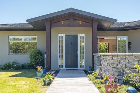 Photo of property in 2/154 Mapara Road, Acacia Bay, Taupo, 3385