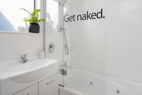 Photo of property in 46 Hutcheson Street, Mayfield, Blenheim, 7201