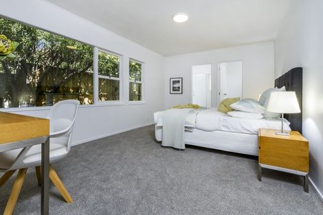 Photo of property in 29 Whitby Crescent, Mairangi Bay, Auckland, 0630