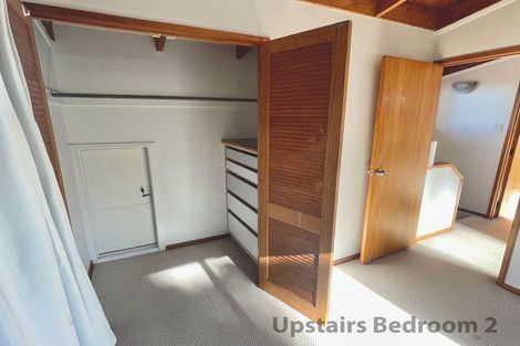 Photo of property in 1/13 Target Road, Totara Vale, Auckland, 0629