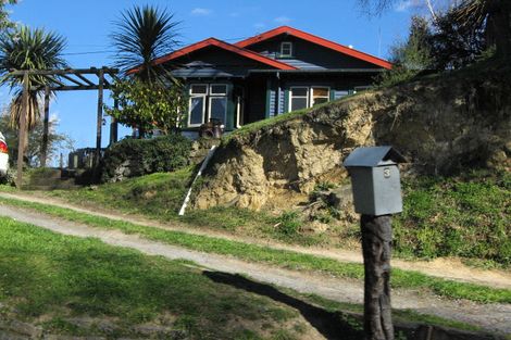 Photo of property in 3 Titi Street, Taihape, 4720